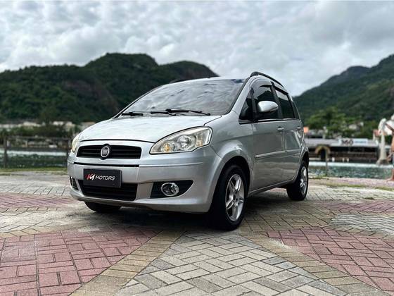FIAT IDEA 1.4 MPI ATTRACTIVE 8V FLEX 4P MANUAL FIAT IDEA 1.4 MPI ATTRACTIVE 8V FLEX 4P MANUAL